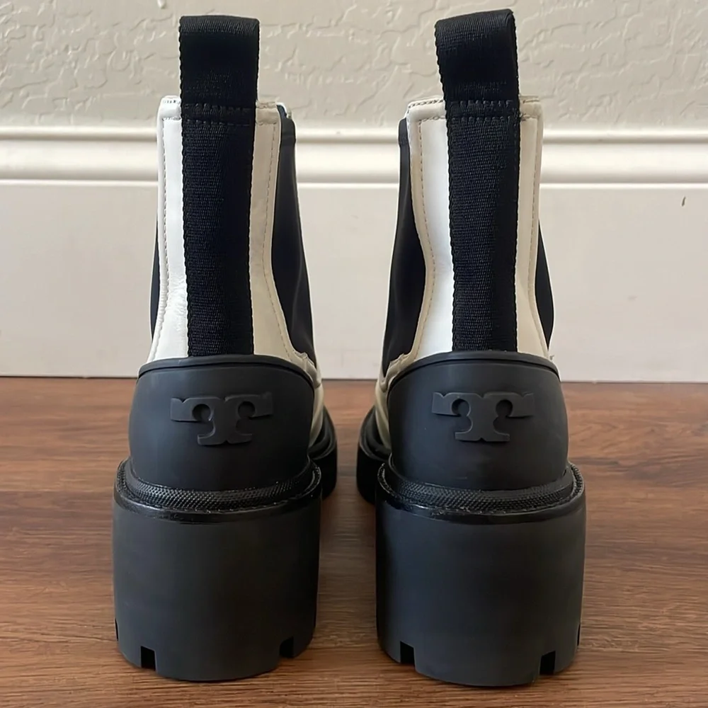 New Tory Burch Lug Sole Chelsea Boots